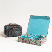 Jewelry Pouches & Cases