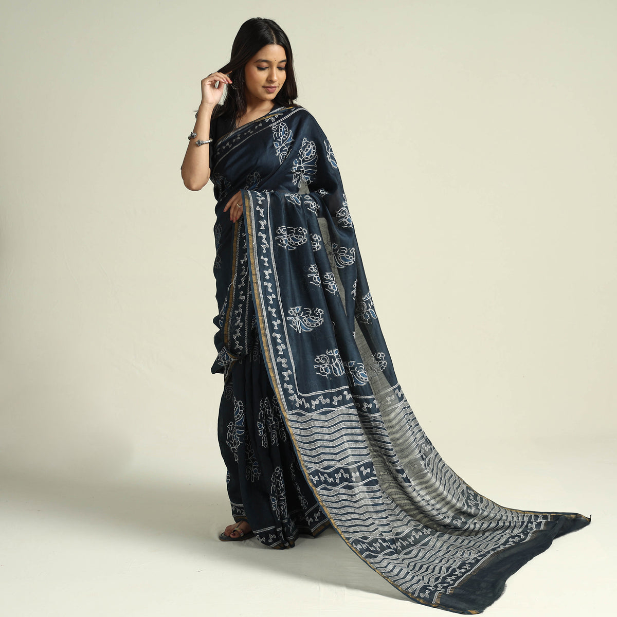 Kashidakari Hand Embroidered Chanderi Silk Block Printed Handloom Saree with Zari Border