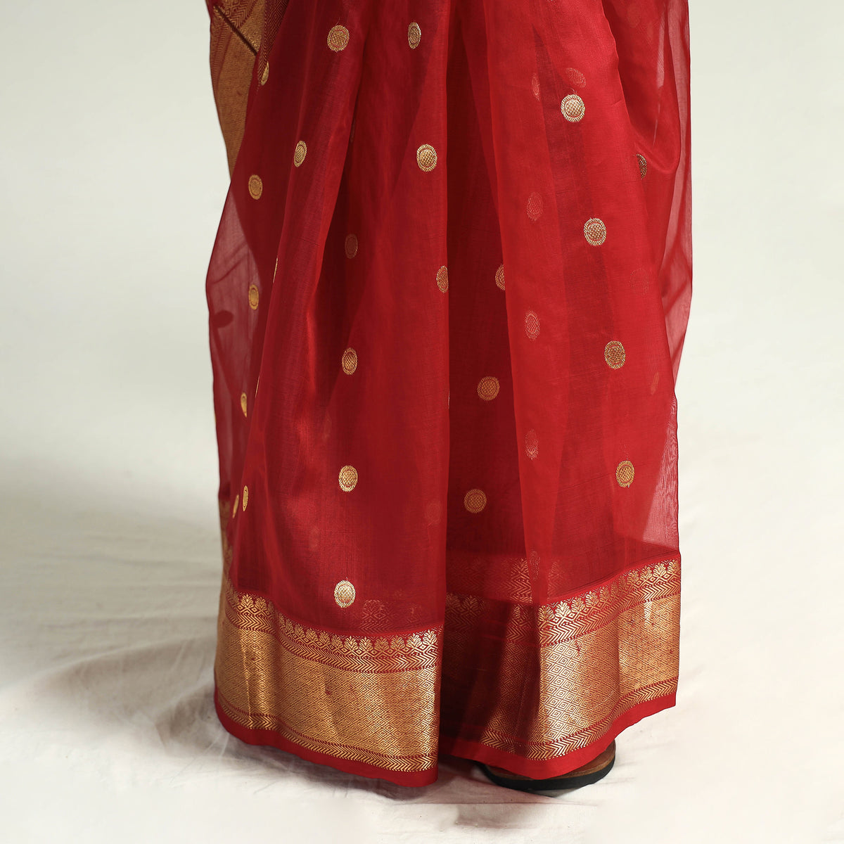 Traditional Chanderi Katan Silk Handloom Saree with Nakshi Zari Border &amp; Buti