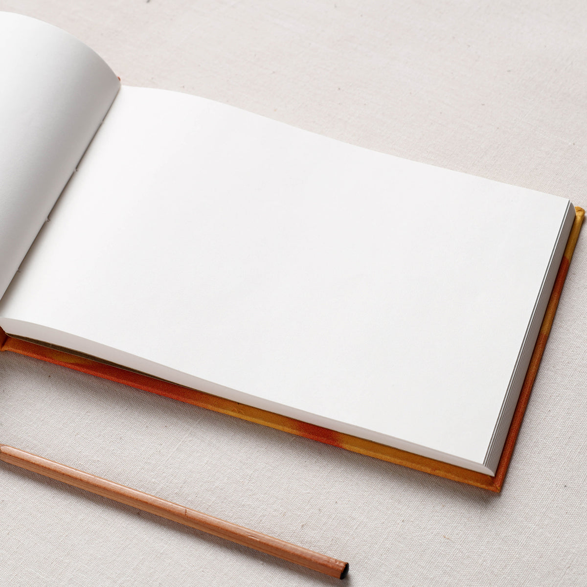Flower Art Work Special Visitor Notebook (6 x 9 in)