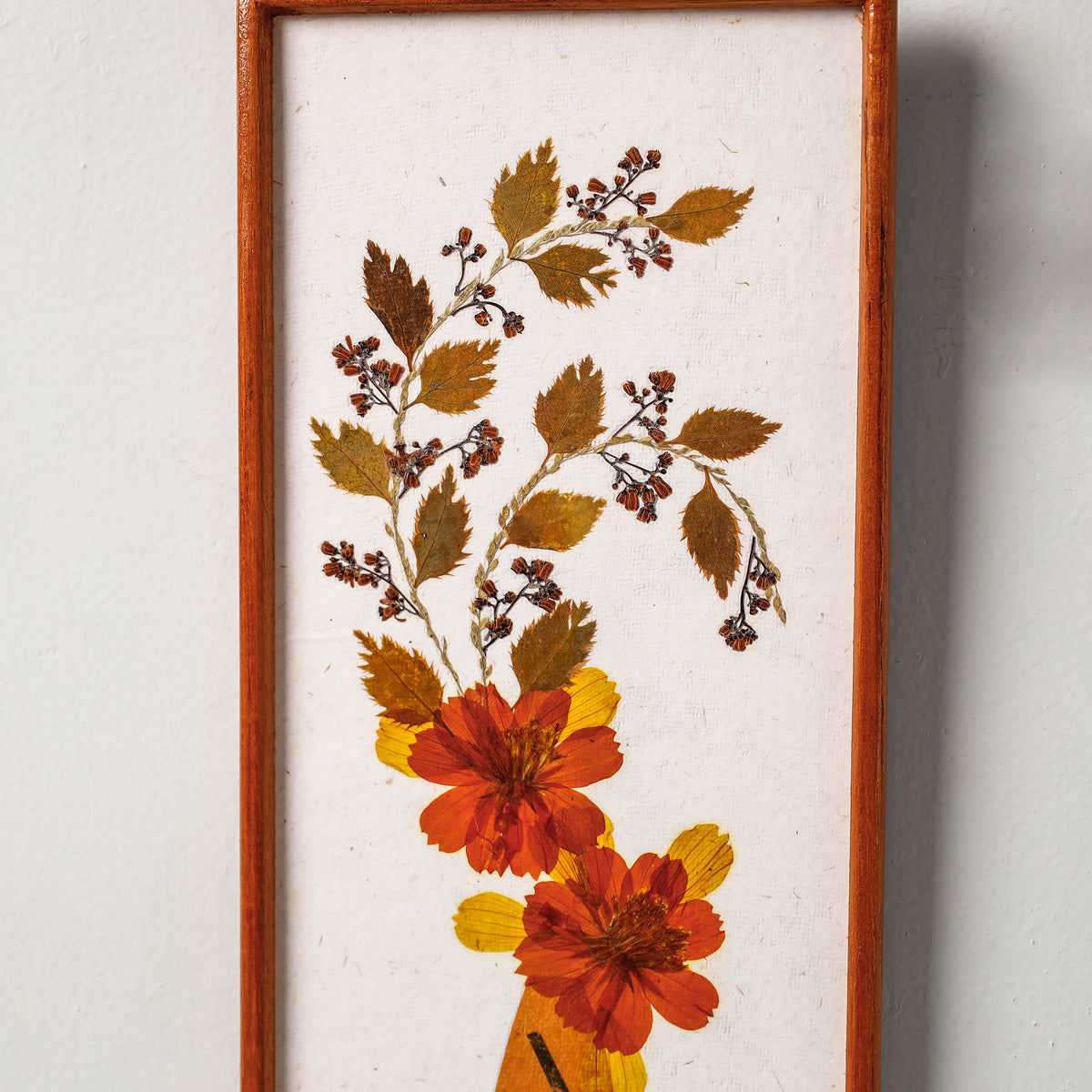 Classic Natural Flower Art Work Wall Hanging Wooden Frame (15 x 6 in)
