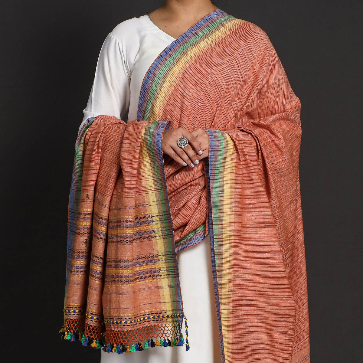 Kutch Bhujodi Weaving Handloom Organic Kala Cotton Dupatta with Tassels