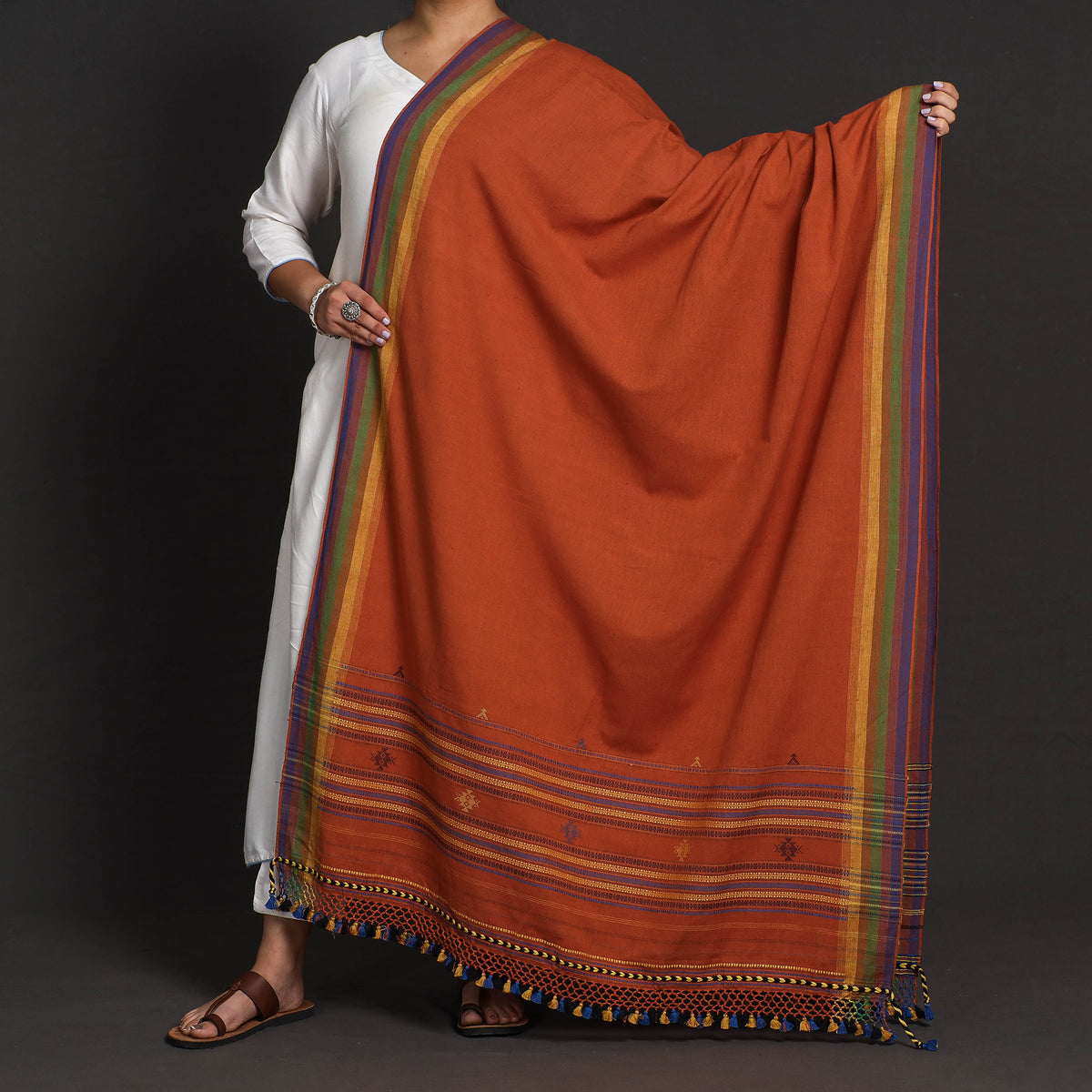 Kutch Bhujodi Weaving Handloom Organic Kala Cotton Dupatta with Tassels