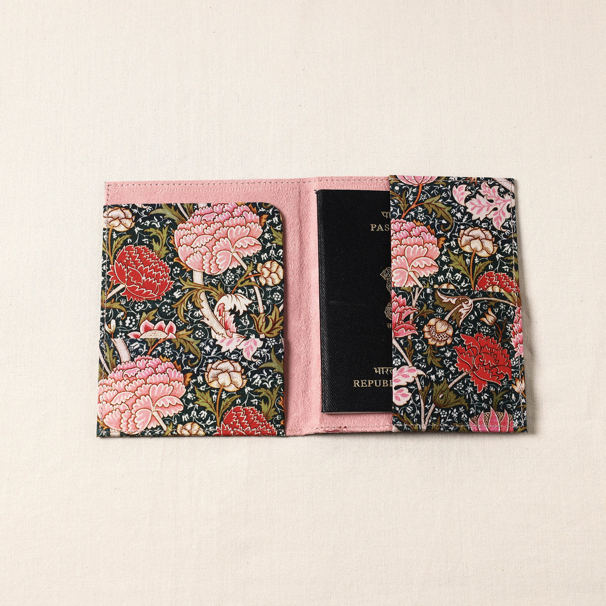 Floral Printed Handcrafted Leather Passport Holder