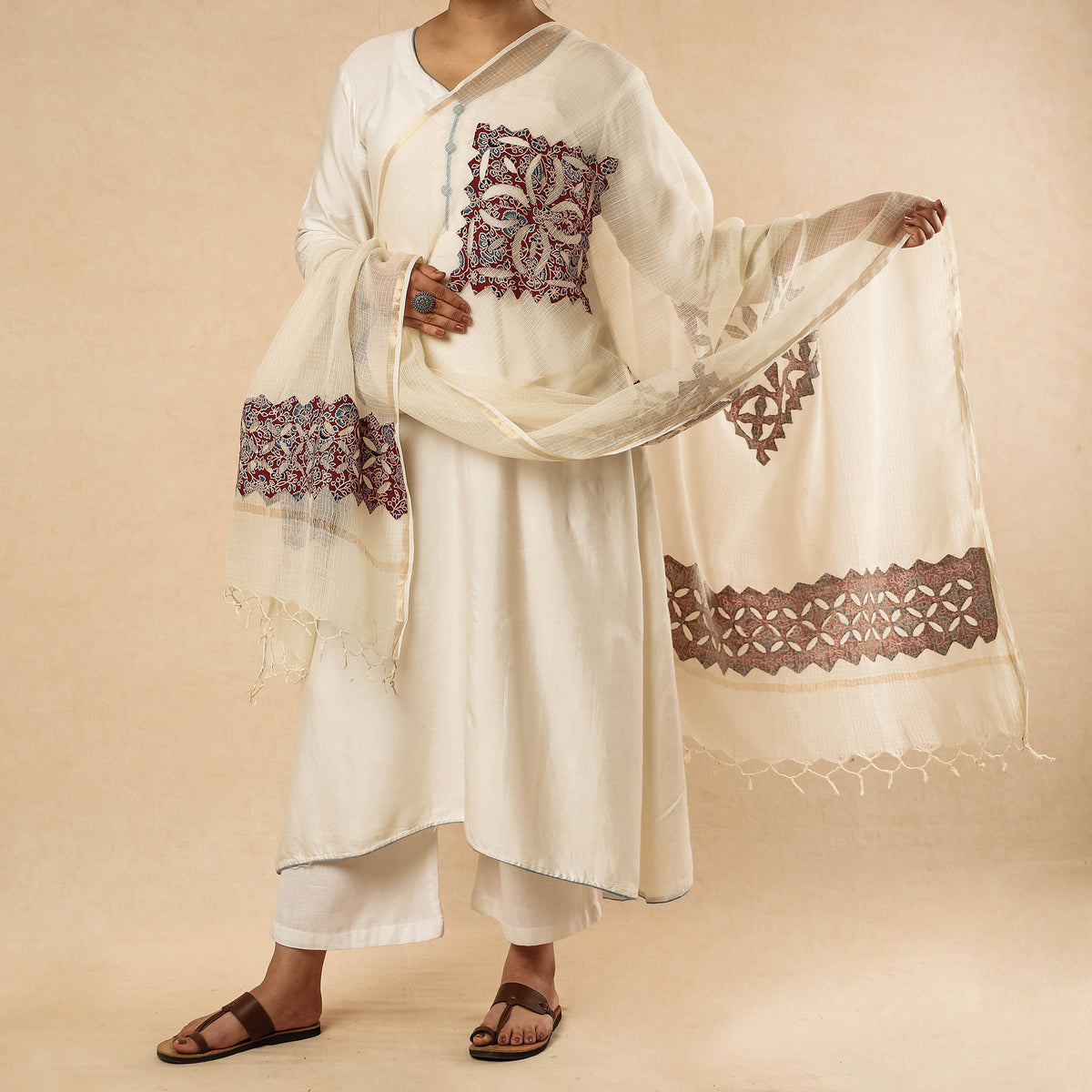 Applique Cut Work Kota Doria Cotton Dupatta with Zari Border