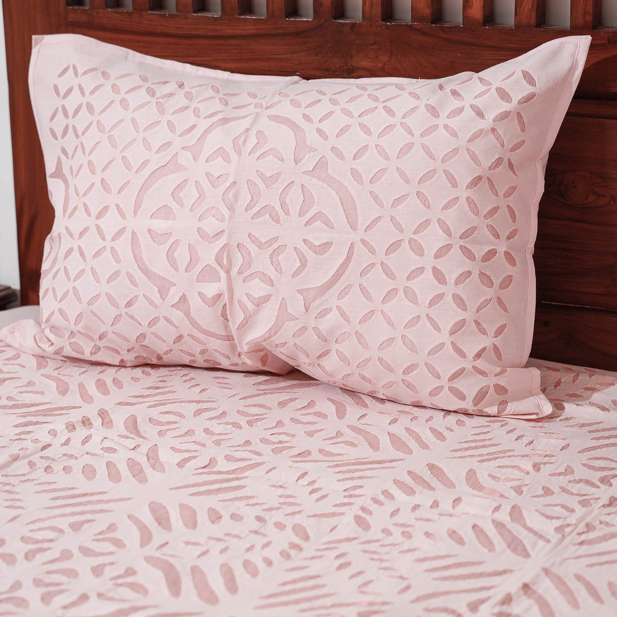 Barmer Applique Cut Work Cotton Double Bed Cover with Pillow Covers (108 x 90 in)