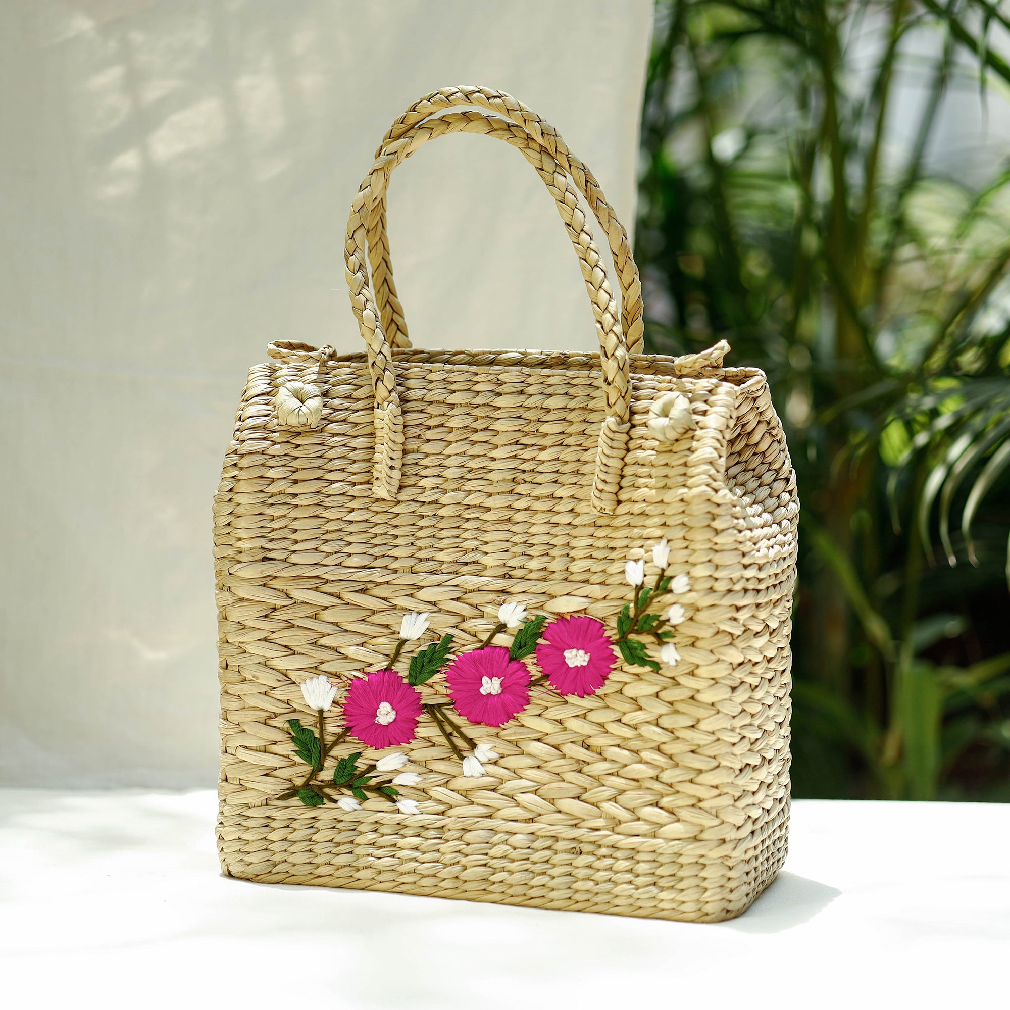 Shopping Local Crafts with iTokri