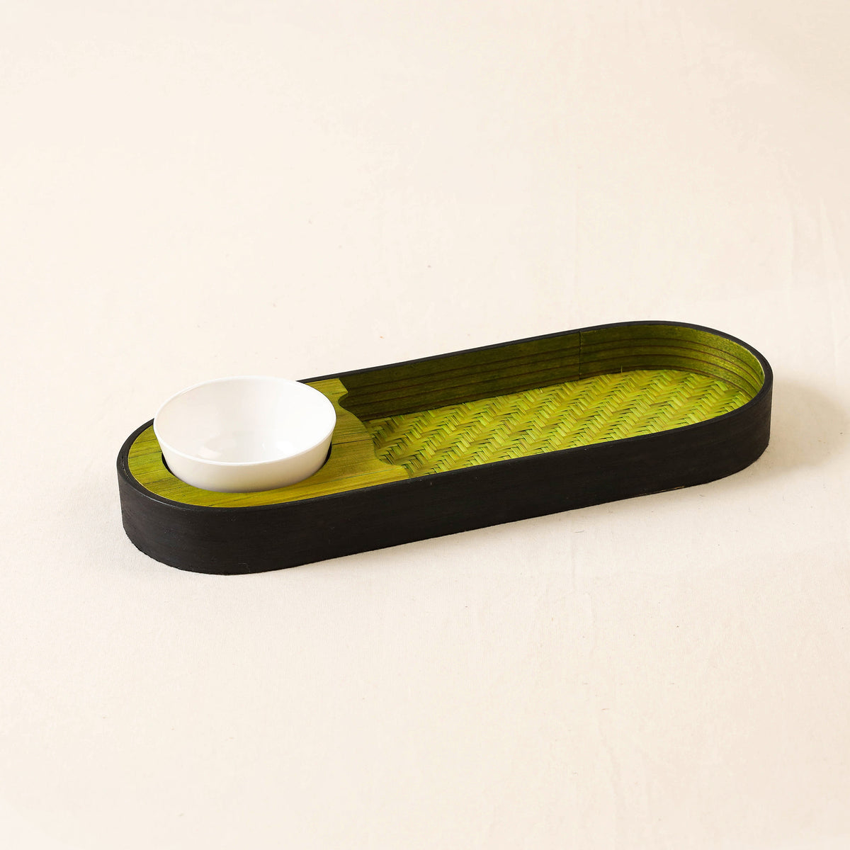 Kadam Haat Handmade Bamboo Chip &amp; Dip (Green)