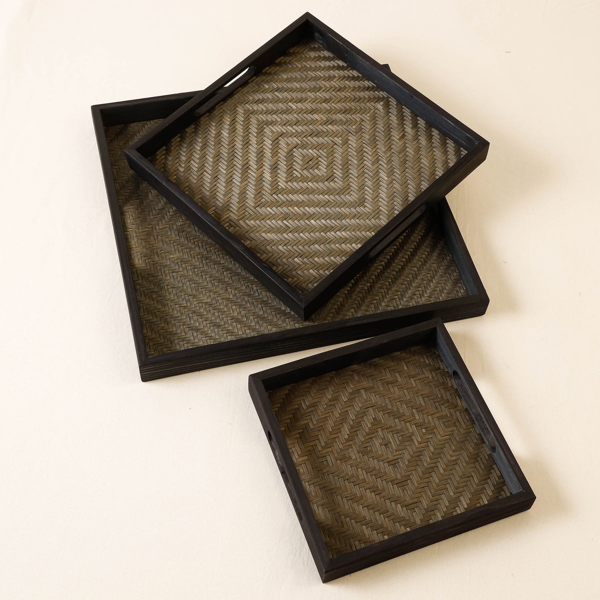 Kadam Haat Handmade Bamboo Square Tray (Black - Set of 3)