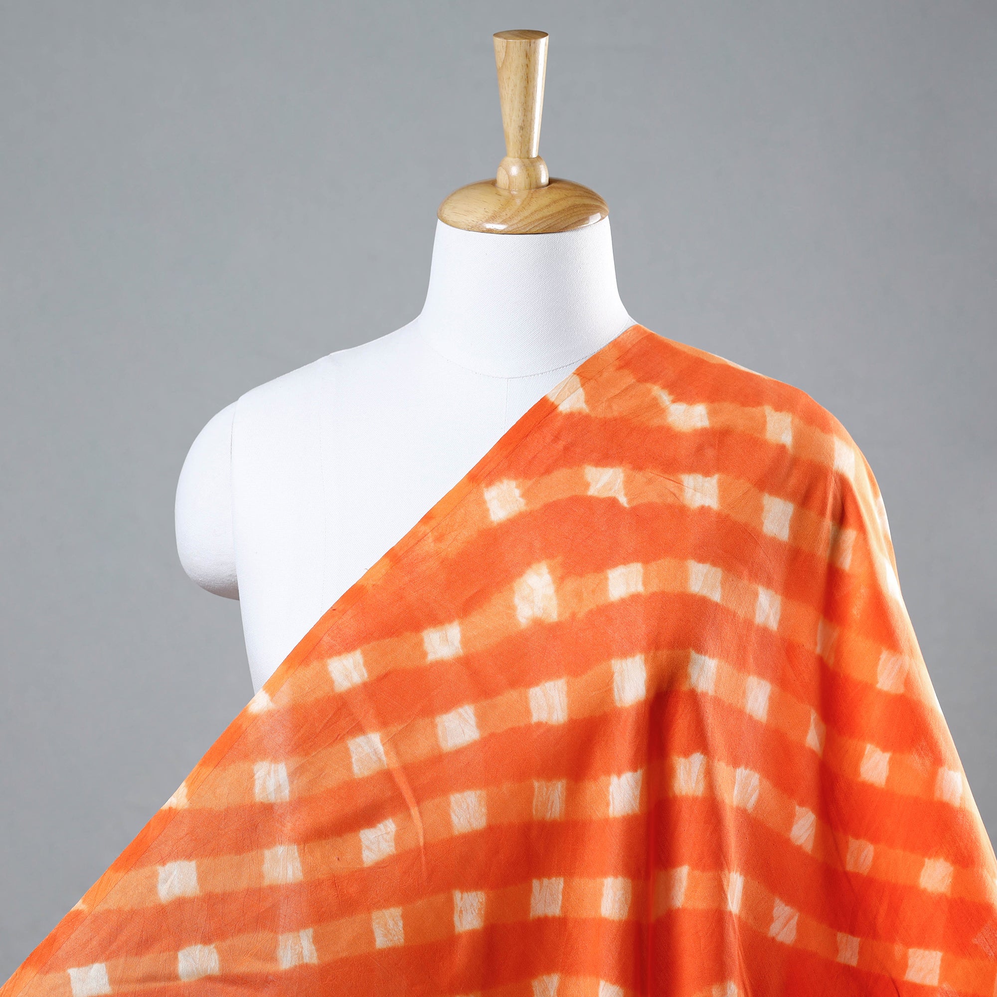 Buy Leheriya Tie-Dye Mothra Chanderi Silk Fabric Online at iTokri.com ...