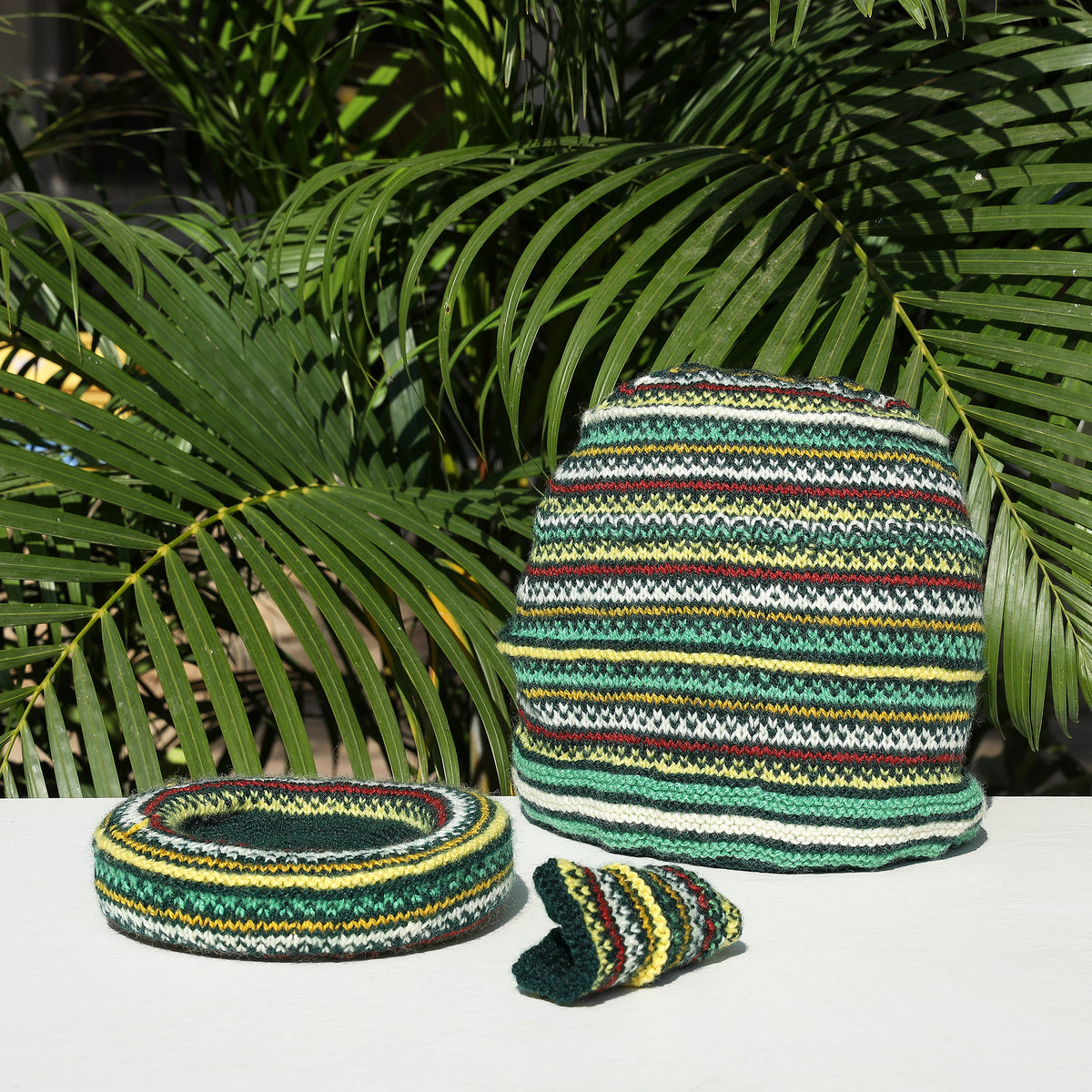 Kumaun Hand-knitted Woolen Tea Cozy Set