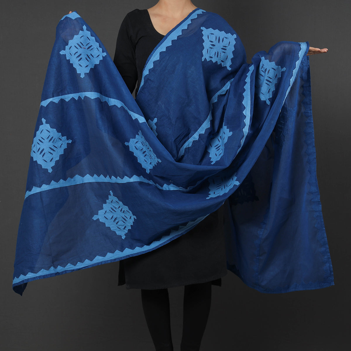 Barmer Applique Cutwork Cotton Dupatta