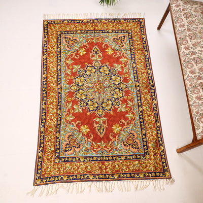 Original Chain Stitch Mulberry Silk Thread Hand Embroidery Rug / Carpet (72 x 47 in)
