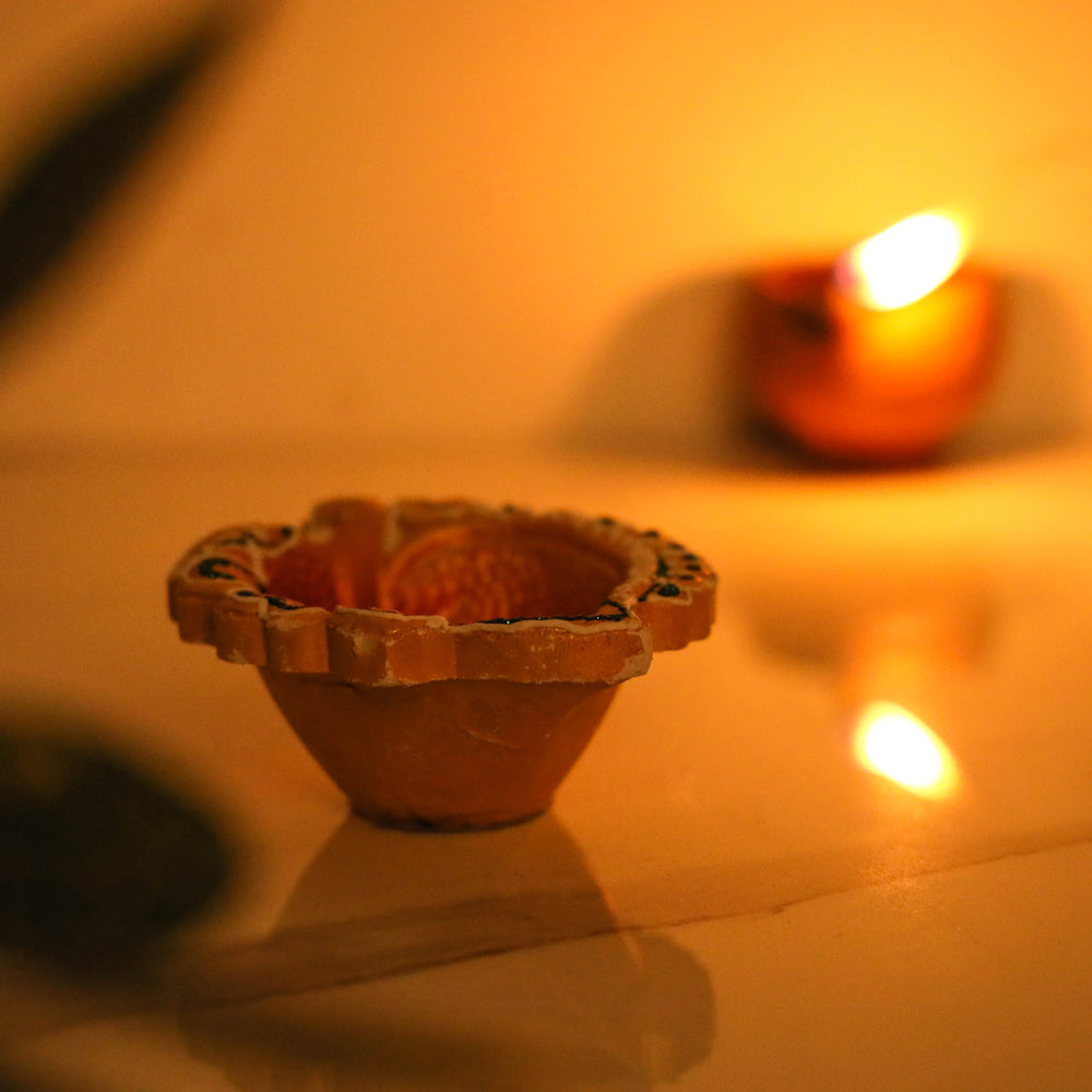 Decorative Handpainted Terracotta Diya (Set of 4)