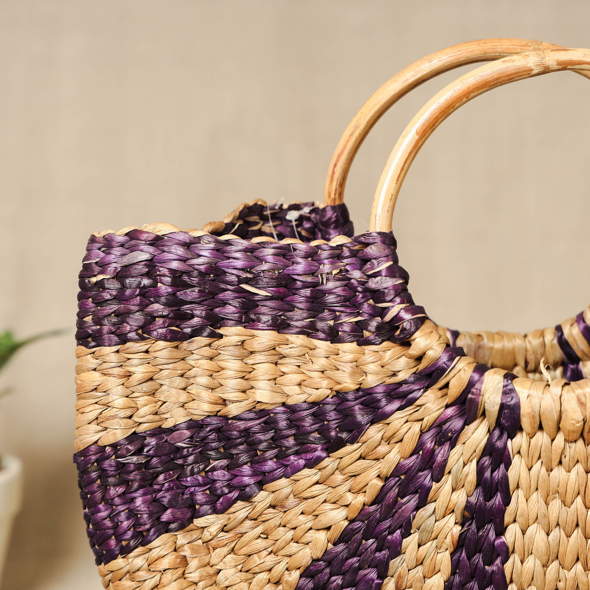 Handmade Organic Water Hyacinth Hand Bag from Assam