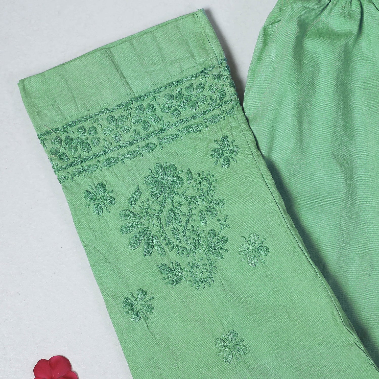 Lucknow Chikankari Hand Embroidered Cotton Lycra Cropped Pant (Free Size)