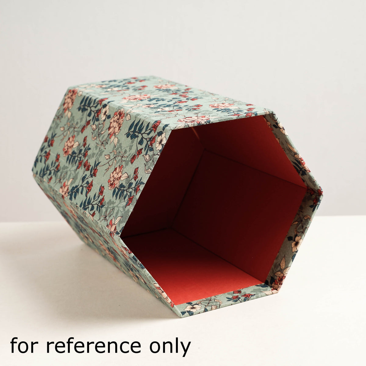 Sukirti Handmade Collapsible Waste Paper Bin (10 x 9 in)
