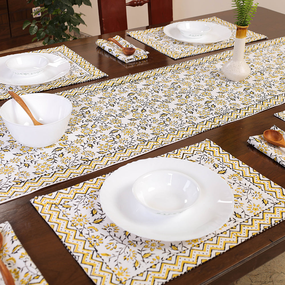 Sanganeri Block Printing Cotton Dining Table Runner, Mats (set of 6) &amp; Napkins (set of 6)