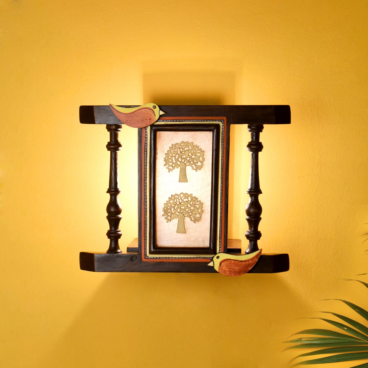 Love Birds Handcrafted Wooden Wall Lamp (9 x 5 in)