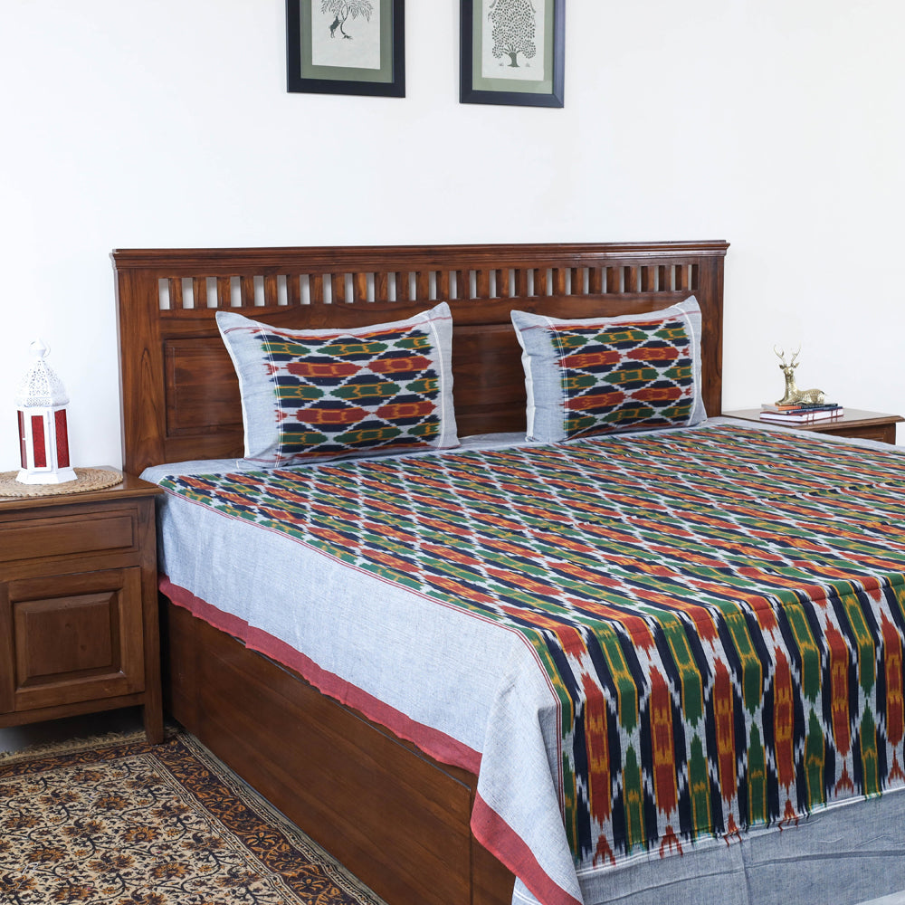 Pochampally Ikat Weave Cotton Double Bedcover with Pillow Covers (105 x 90 in)