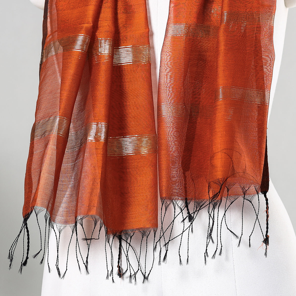 Traditional Maheshwari Silk Handloom Zari Work Stole