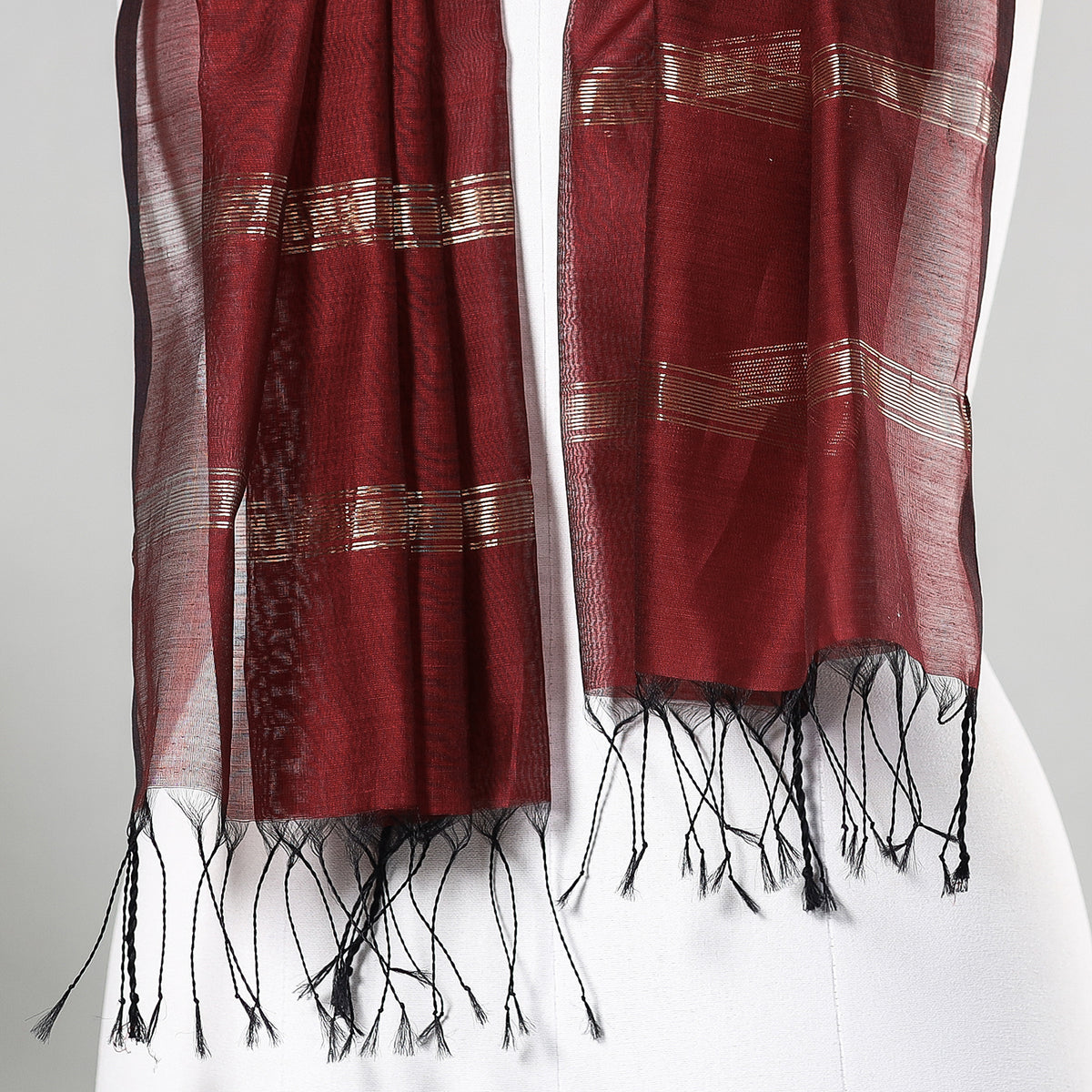 Traditional Maheshwari Silk Handloom Zari Work Stole