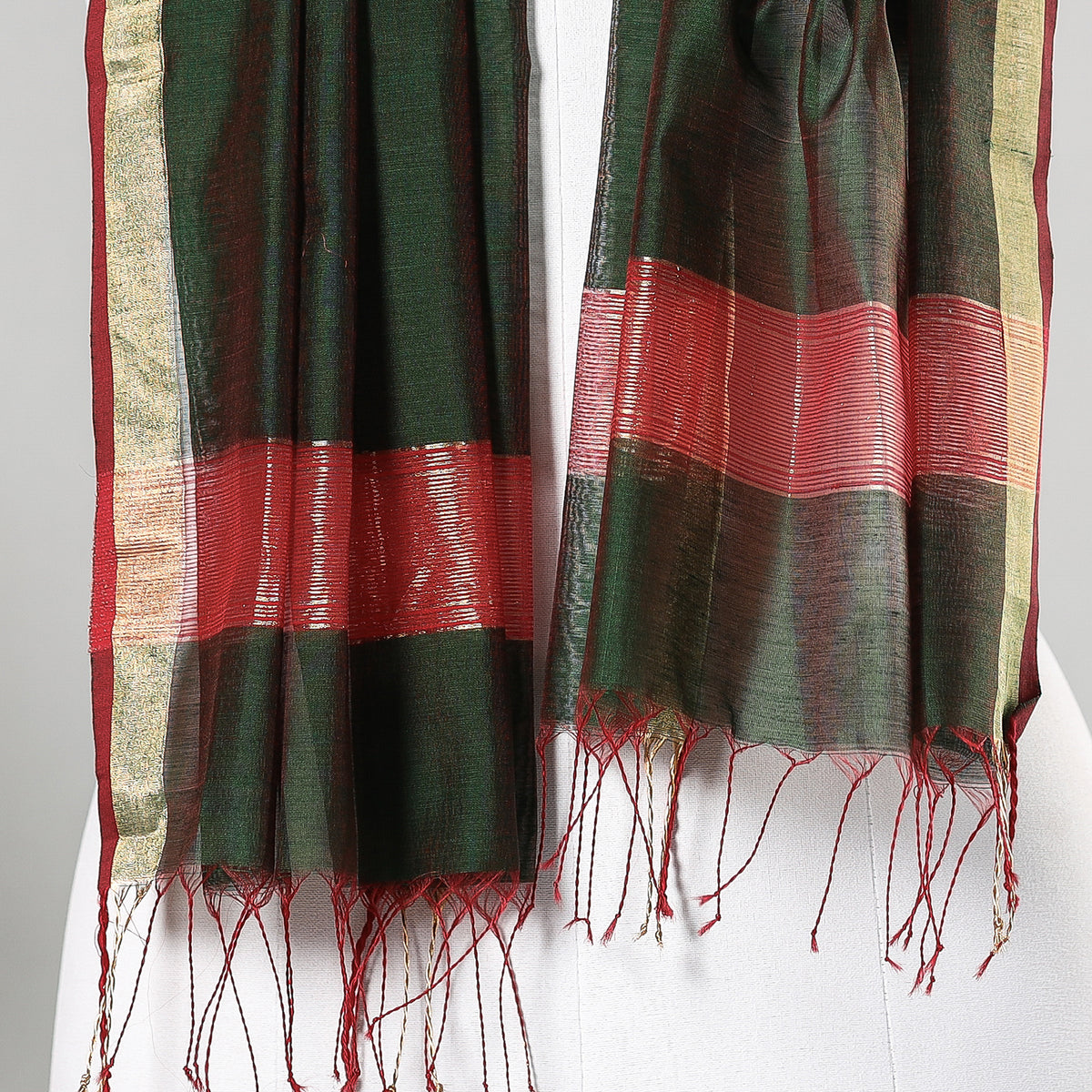 Traditional Maheshwari Silk Handloom Zari Work Stole