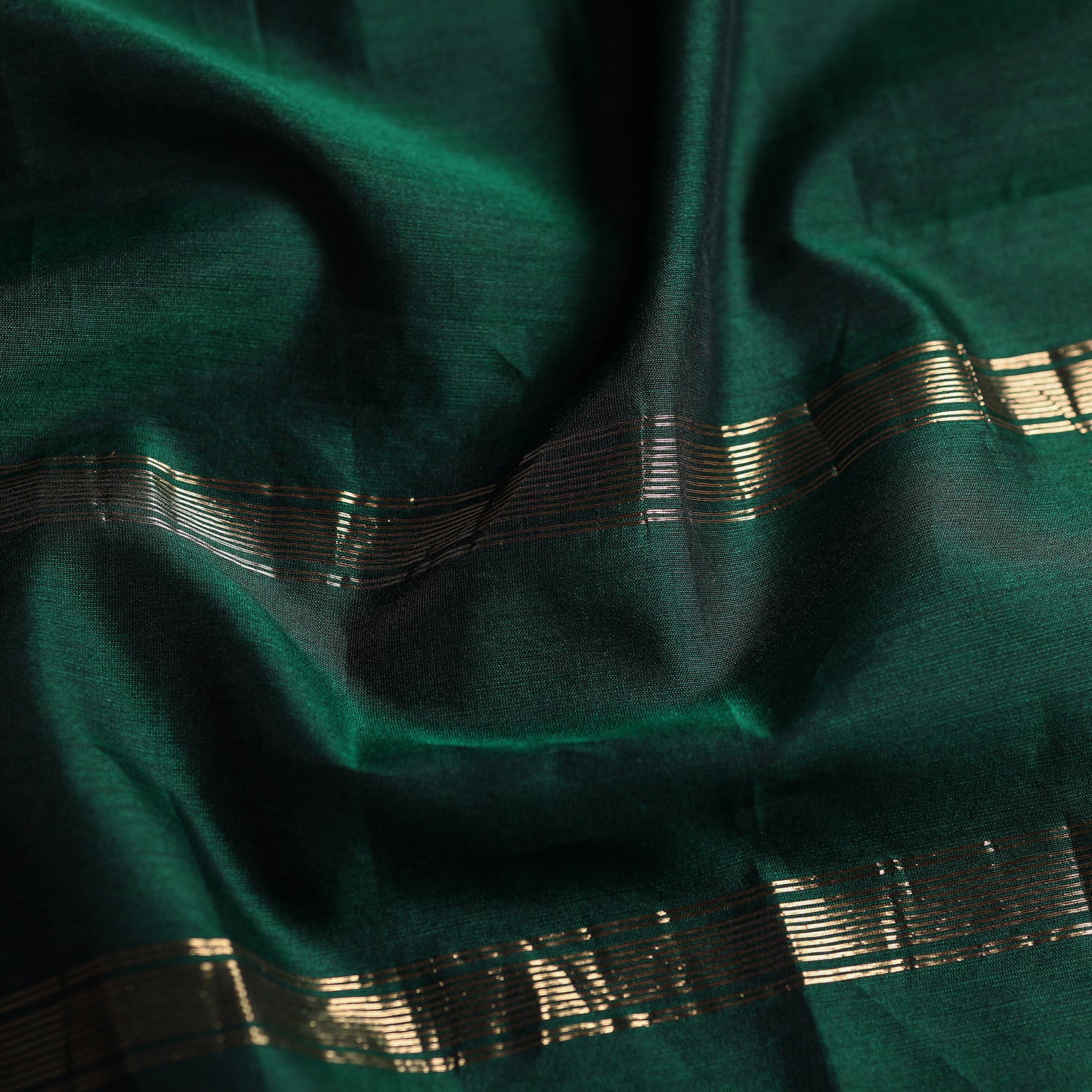 Traditional Maheshwari Silk Handloom Zari Work Stole