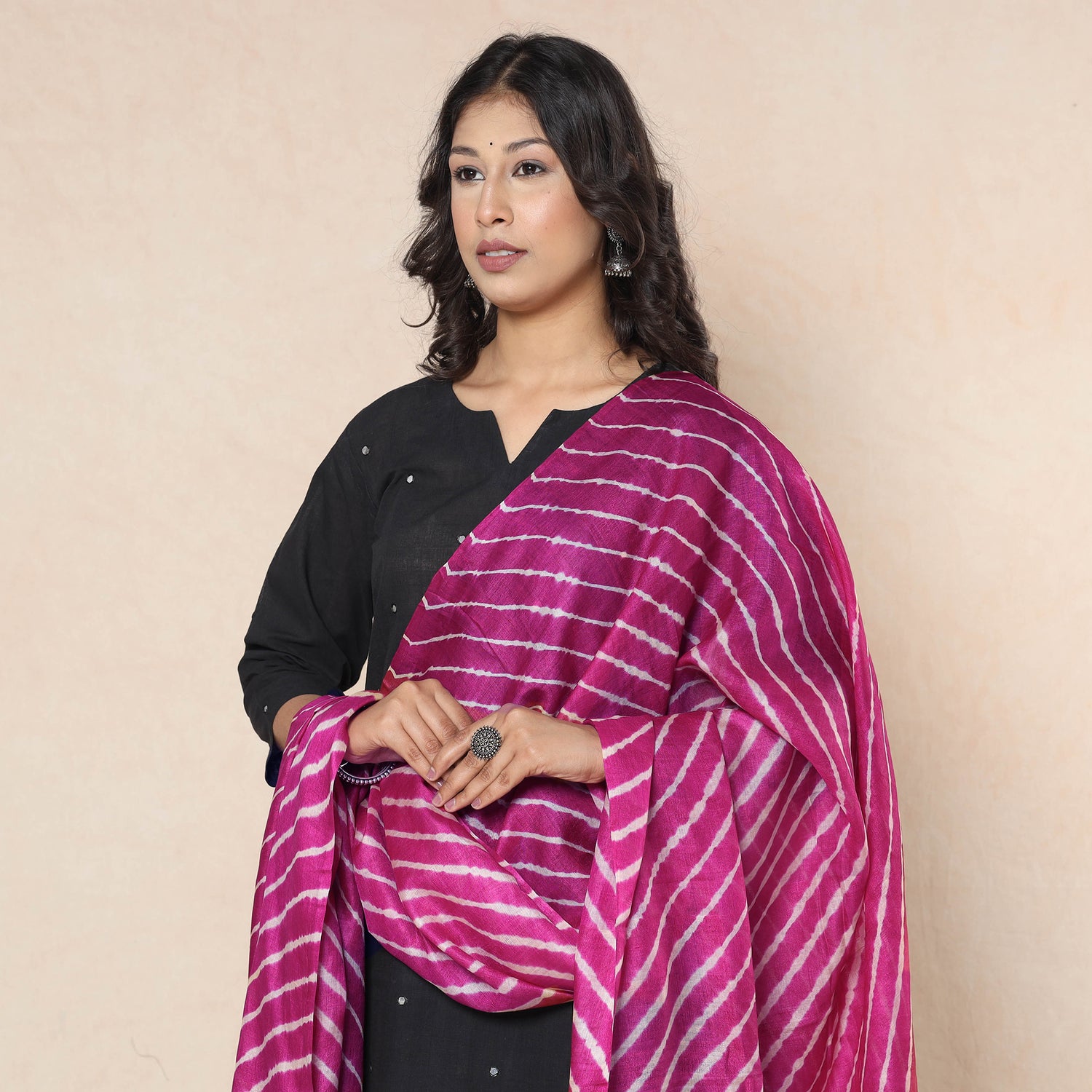 Leheriya Tie-Dye Tussar Silk Handloom Dupatta with Tassels