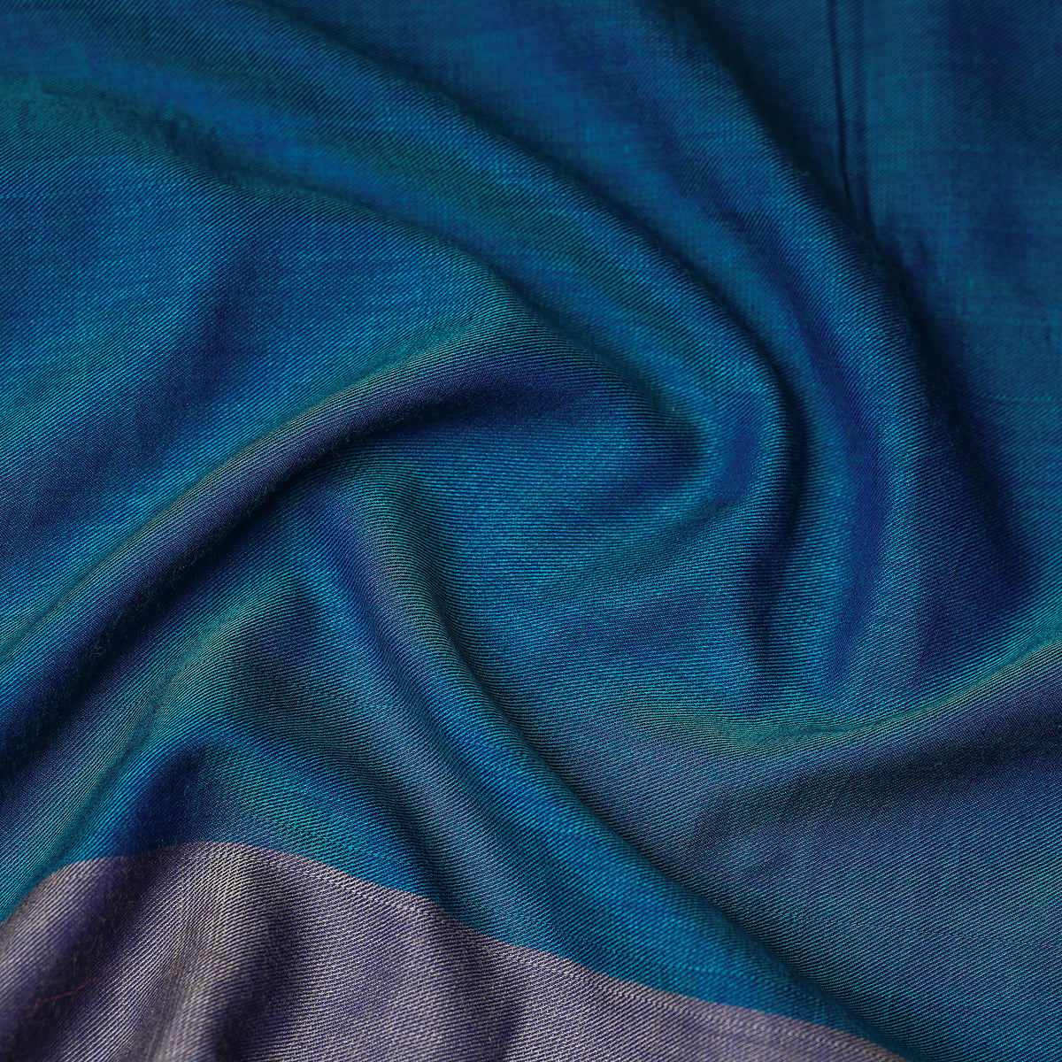 Traditional Maheshwari Cotton Handloom Stole with Tassels