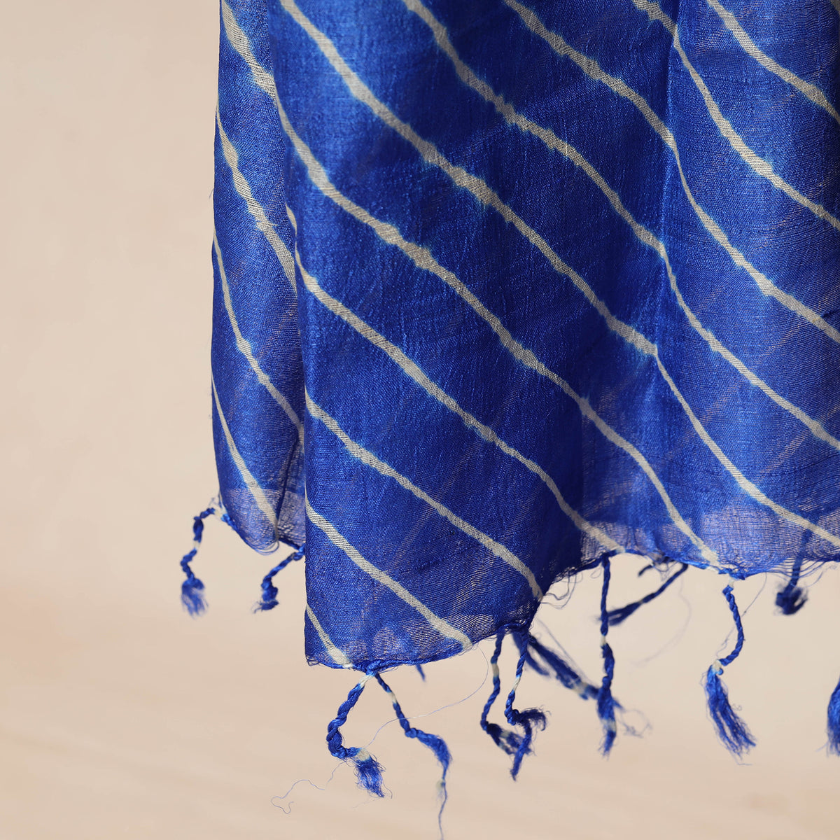 Leheriya Tie-Dye Tussar Silk Handloom Dupatta with Tassels