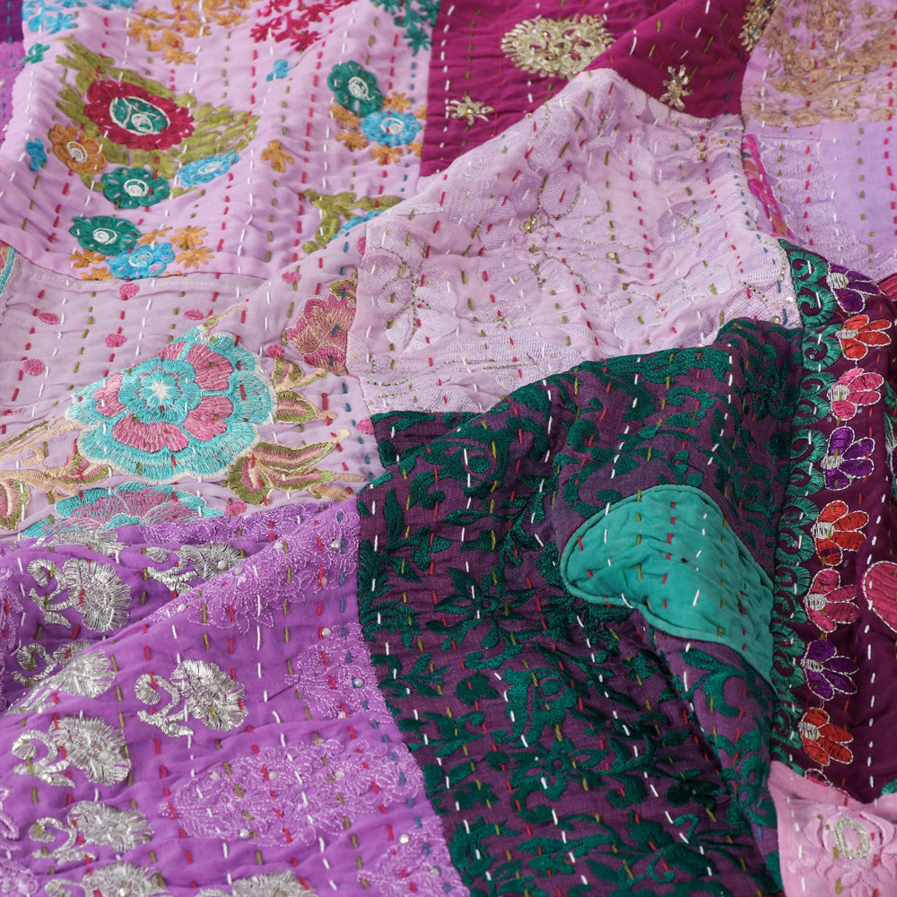 Khambadiya Kantha Patchwork Cotton Quilt / Gudri / Blanket (108 x 90 in)
