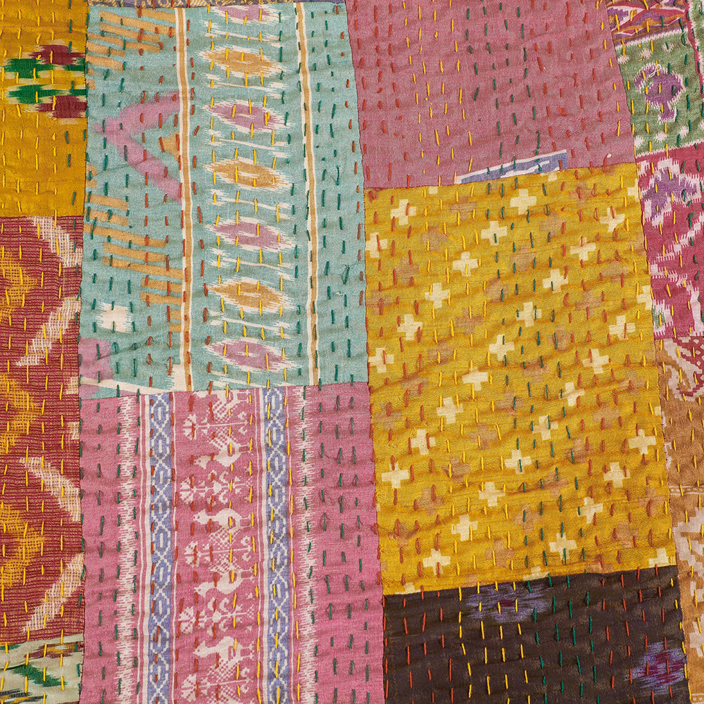 Khambadiya Patchwork Patola Silk Cotton Quilt / Gudri / Blanket (102 x 90 in)