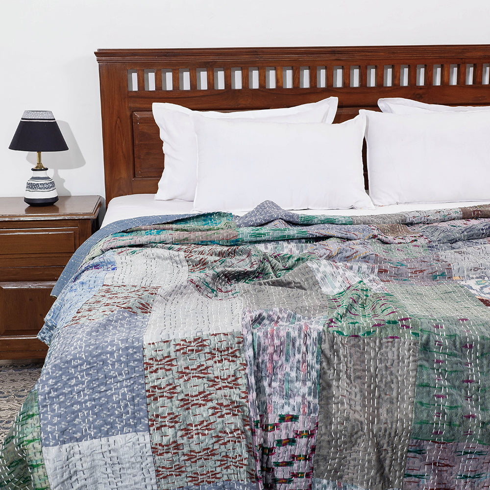 Khambadiya Patchwork Patola Silk Cotton Quilt / Gudri / Blanket (102 x 90 in)