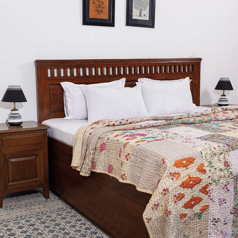Khambadiya Patchwork Cotton Quilt / Gudri / Blanket (105 x 91 in)