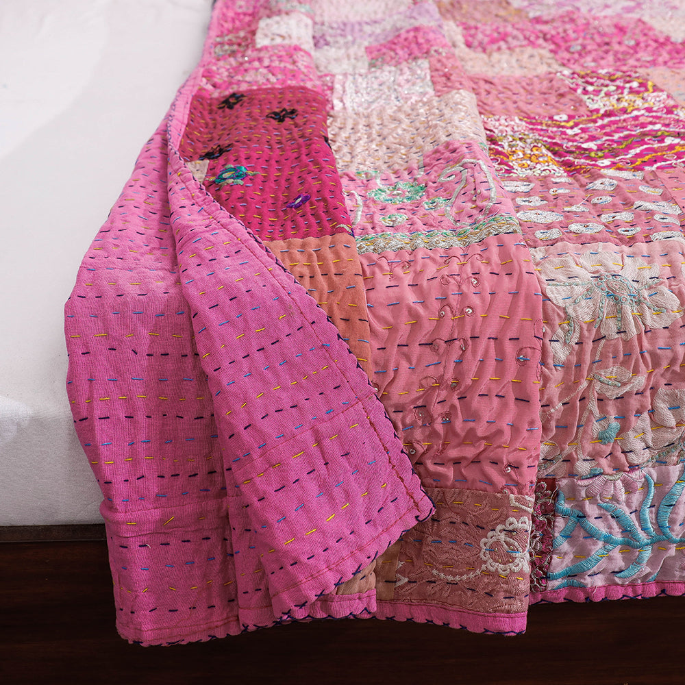 Khambadiya Patchwork Cotton Quilt / Gudri / Blanket (105 x 91 in)