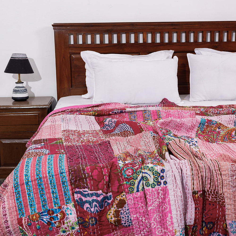 Khambadiya Patchwork Cotton Quilt / Gudri / Blanket (105 x 91 in)