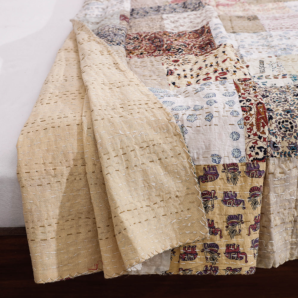 Khambadiya Patchwork Cotton Quilt / Gudri / Blanket (105 x 91 in)