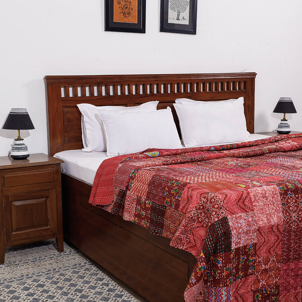 Khambadiya Patchwork Cotton Quilt / Gudri / Blanket (105 x 91 in)