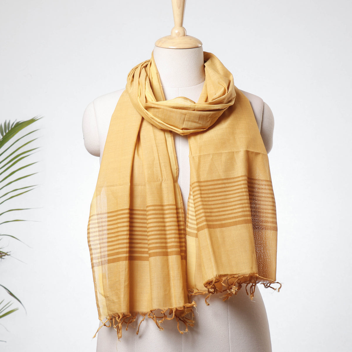 Mangalagiri Pure Handloom Cotton Stole with Tassels