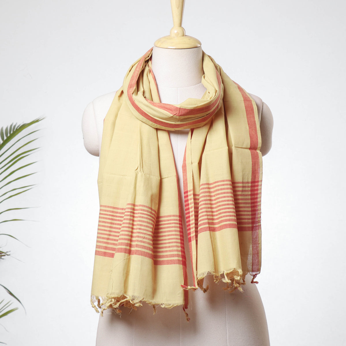 Mangalagiri Pure Handloom Cotton Stole with Tassels