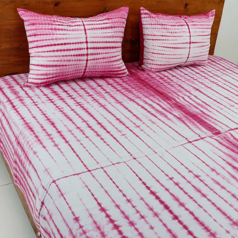 Shibori Tie-Dye Cotton Double Bed Cover with Pillow Covers (108 x 90 in)