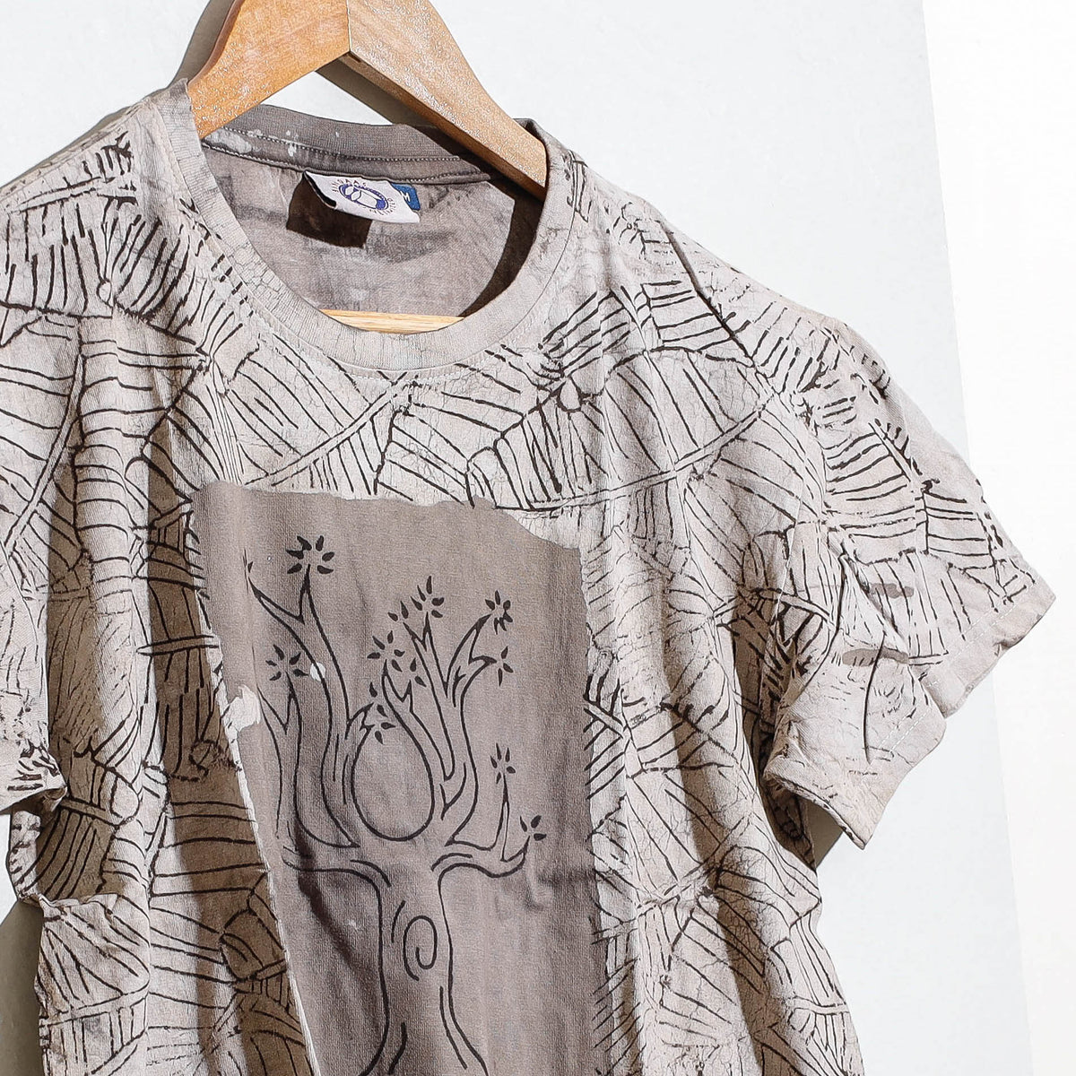 Bindaas Natural Dyed Art Block Print Unisex Round Neck T-shirt in Pure Cotton