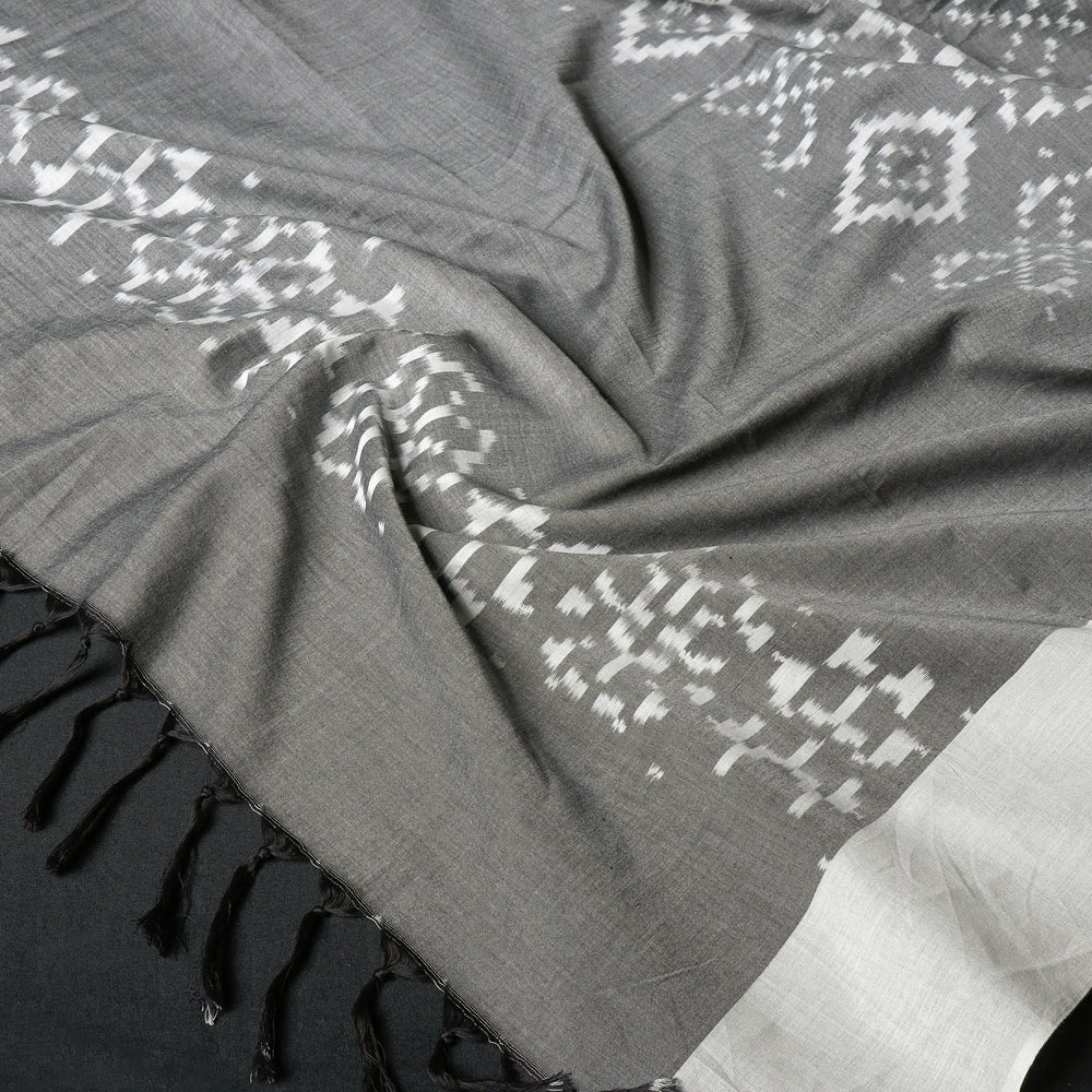 Pochampally Double Ikat Cotton Handloom Dupatta with Tassles