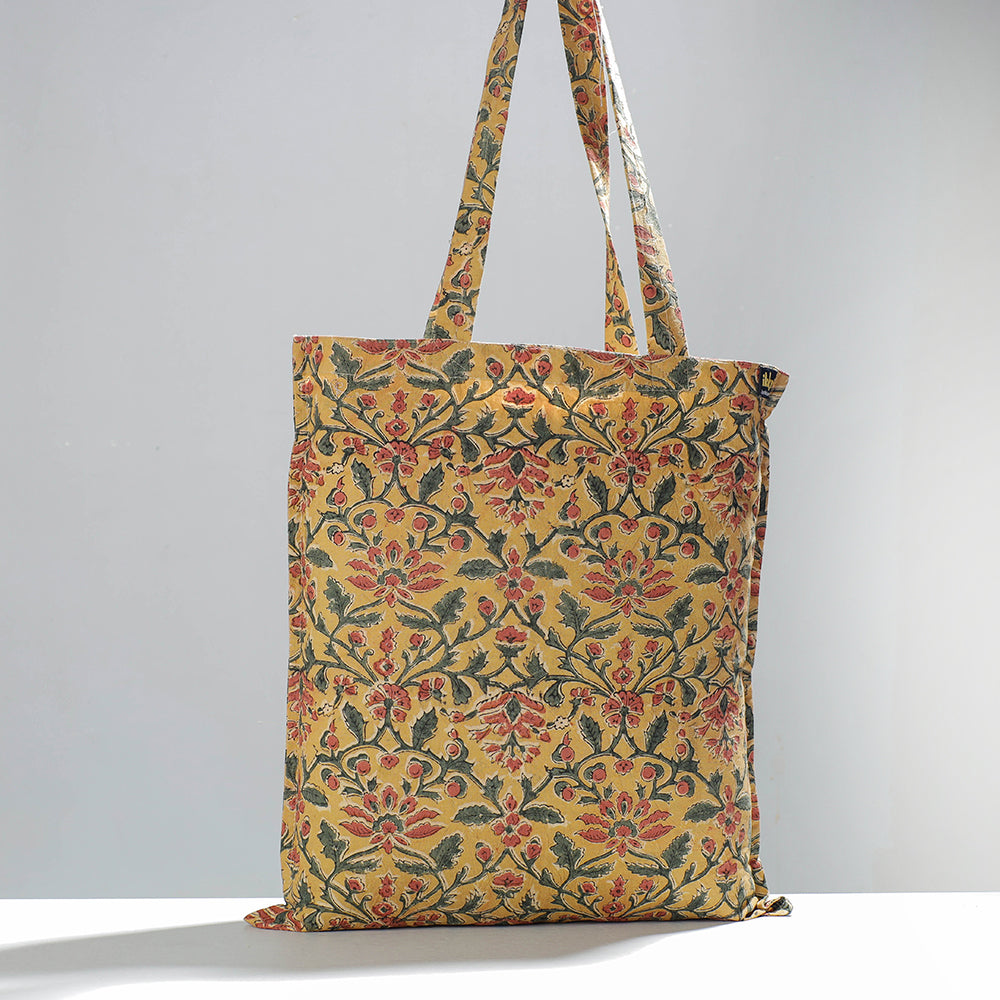 jhola bag Buy jhola bag for best price at INR 180 / Bag ( Approx ) in Delhi
