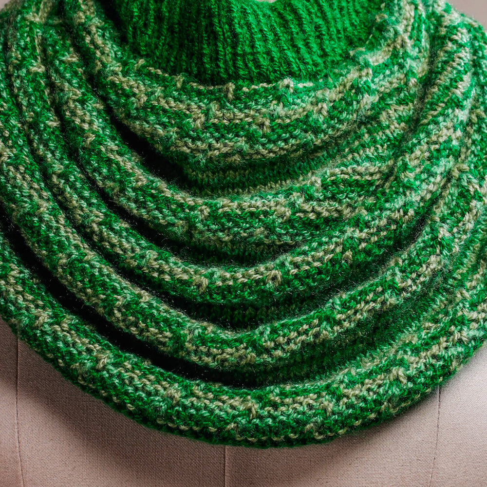 Kumaun Hand-knitted Woolen Cowl