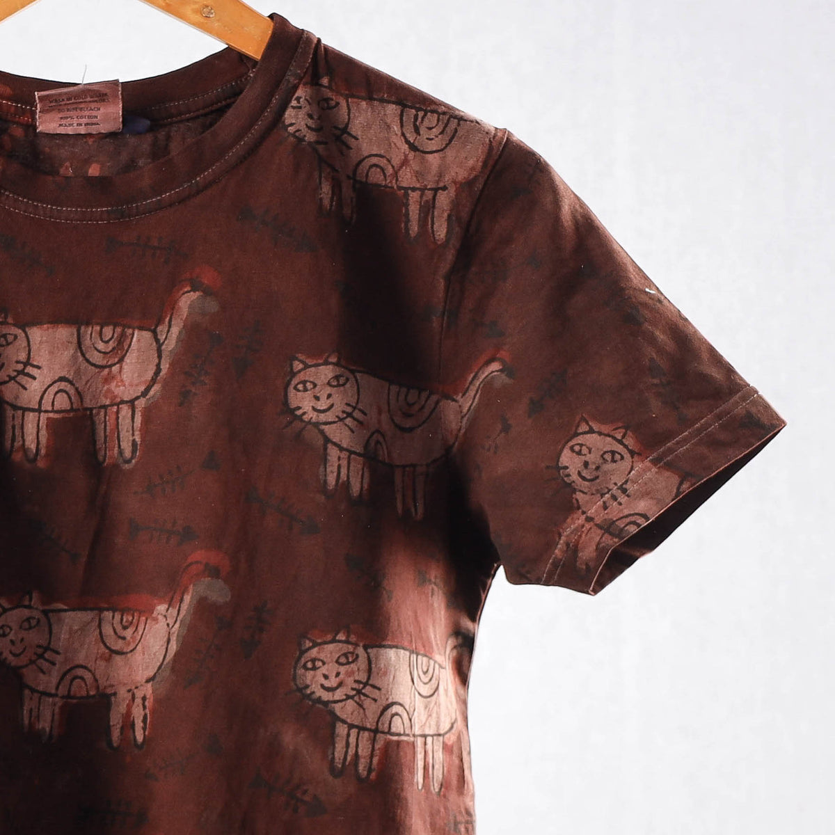 Bindaas Block Art Prints Natural Dyed Cotton Unisex Round Neck T-shirt