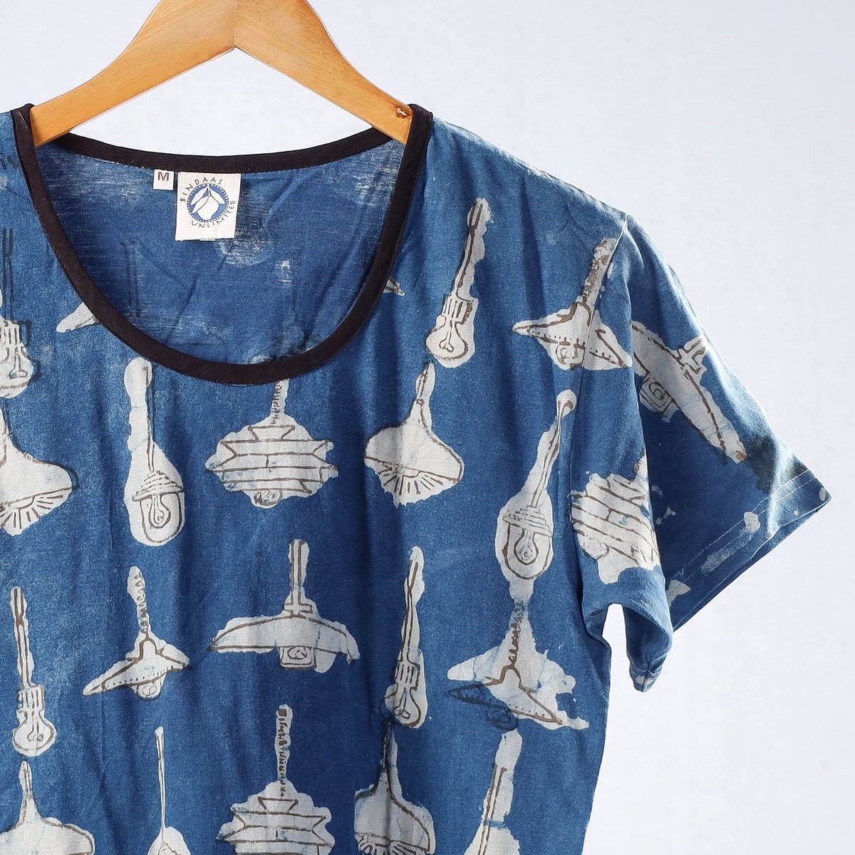 Bindaas Natural Dyed Art Block Print Women V Neck T-shirt in Pure Cotton