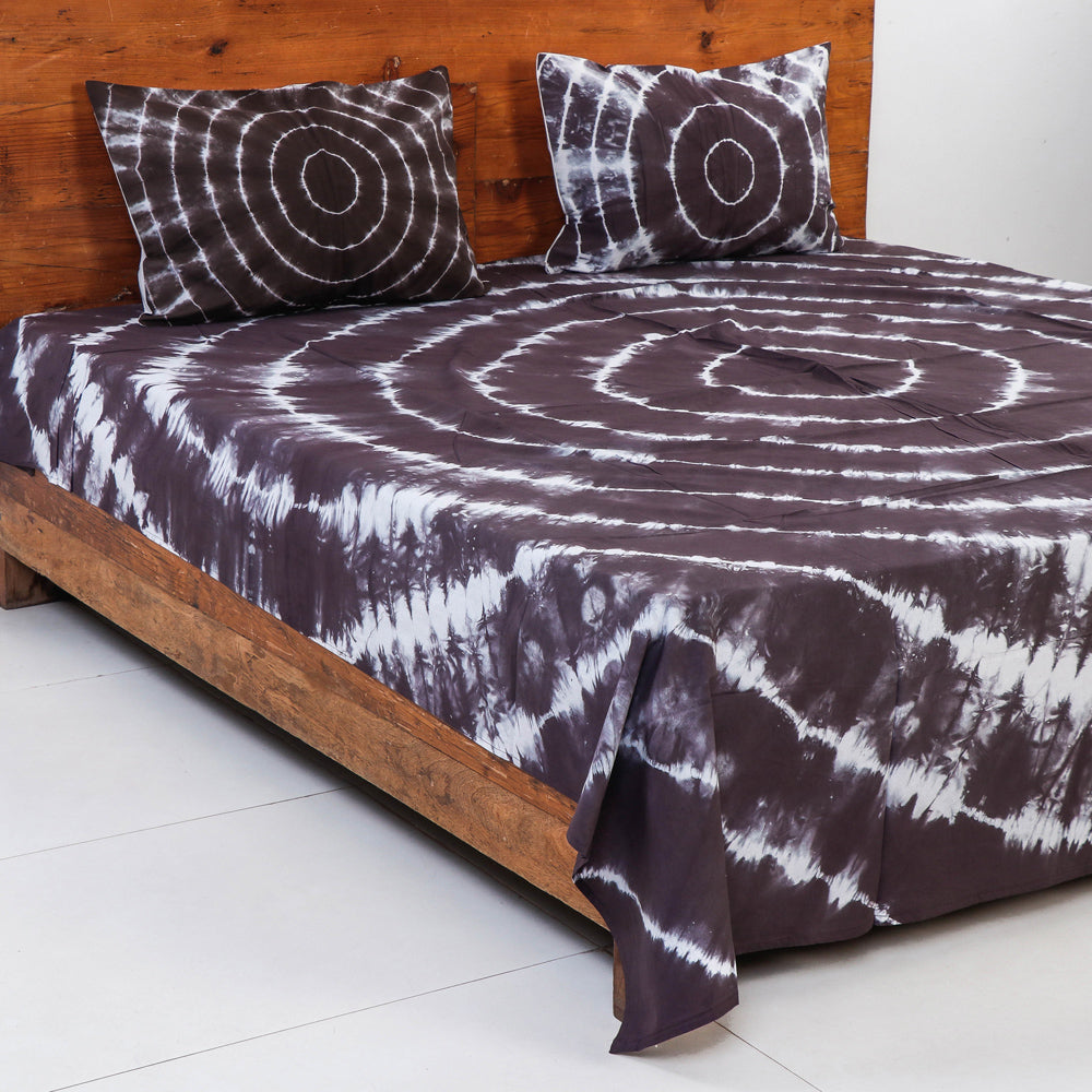 Shibori Tie-Dye Cotton Double Bed Cover with Pillow Covers (108 in x 90 in)