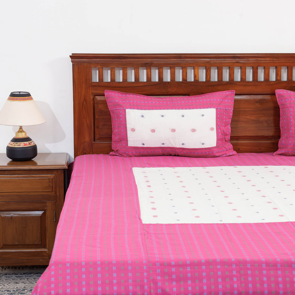 Jacquard Patchwork Cotton Double Bed Cover with Pillow Covers (106 x 83 in)